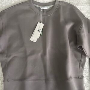 NWT Levelwear Sponge full sweatshirt